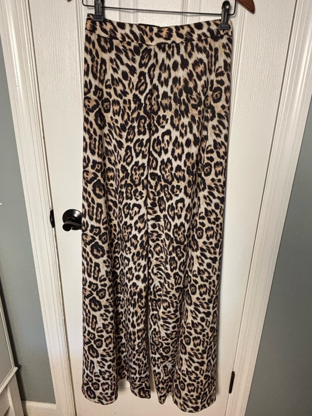 Alice + Olivia Leopard-Print Wide Leg Pants Size 0